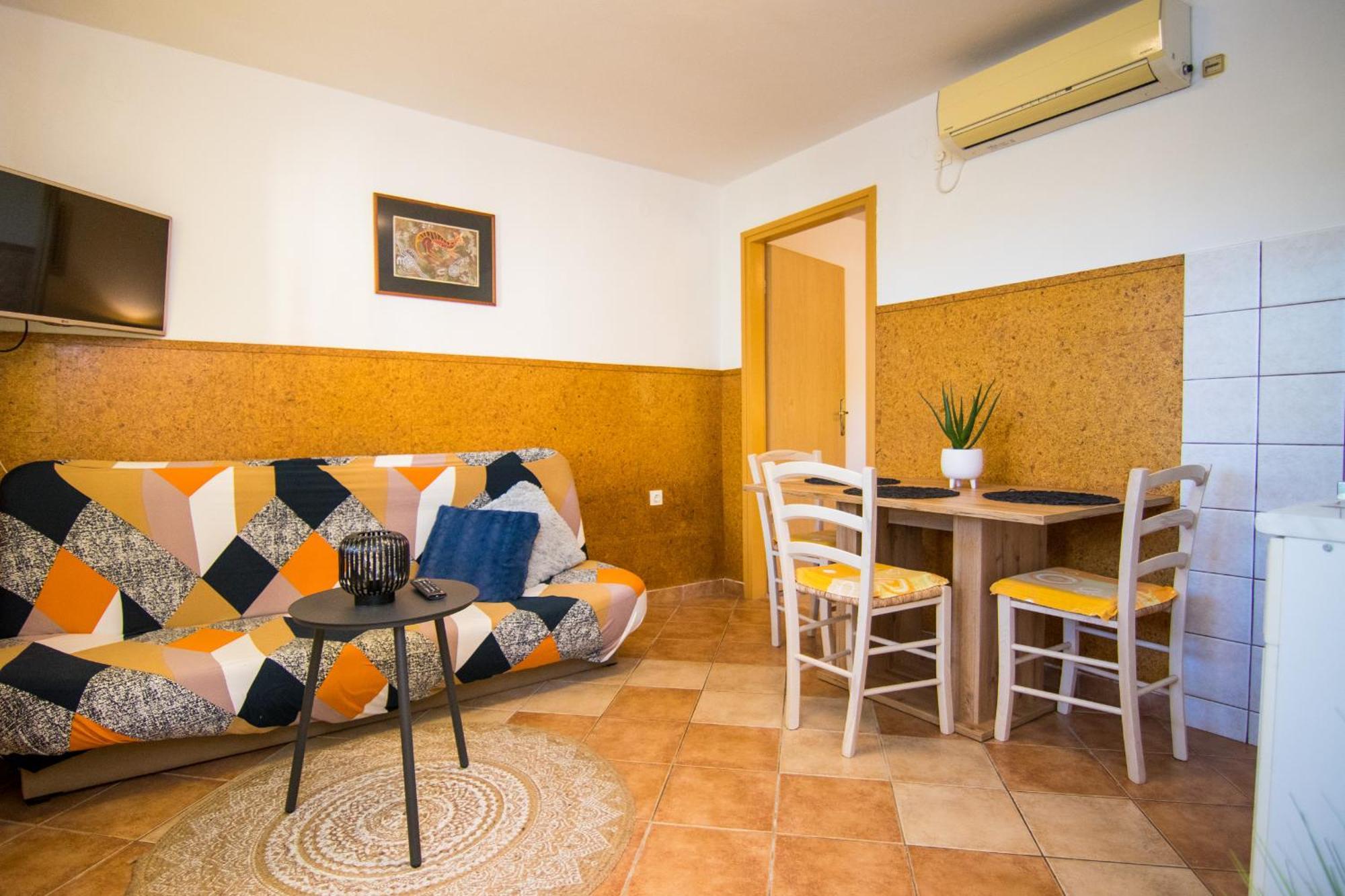 Apartments City Center Dekanic كرك المظهر الخارجي الصورة
